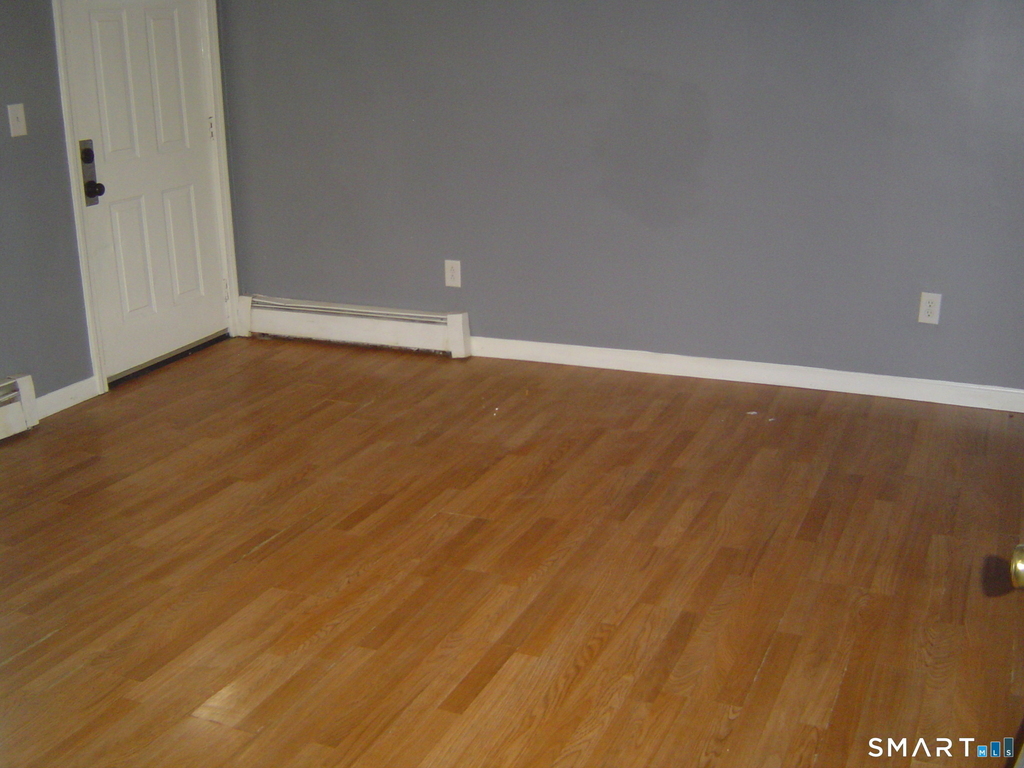 380 Blatchley Avenue - Photo 11