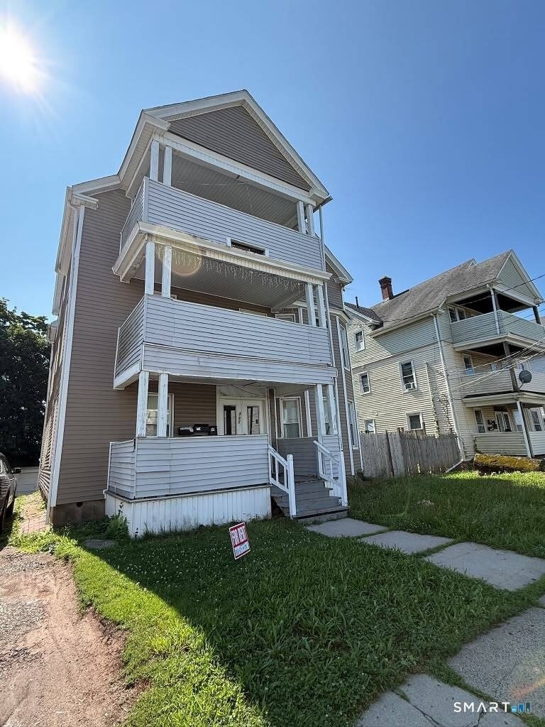 727 East Street - Photo 1