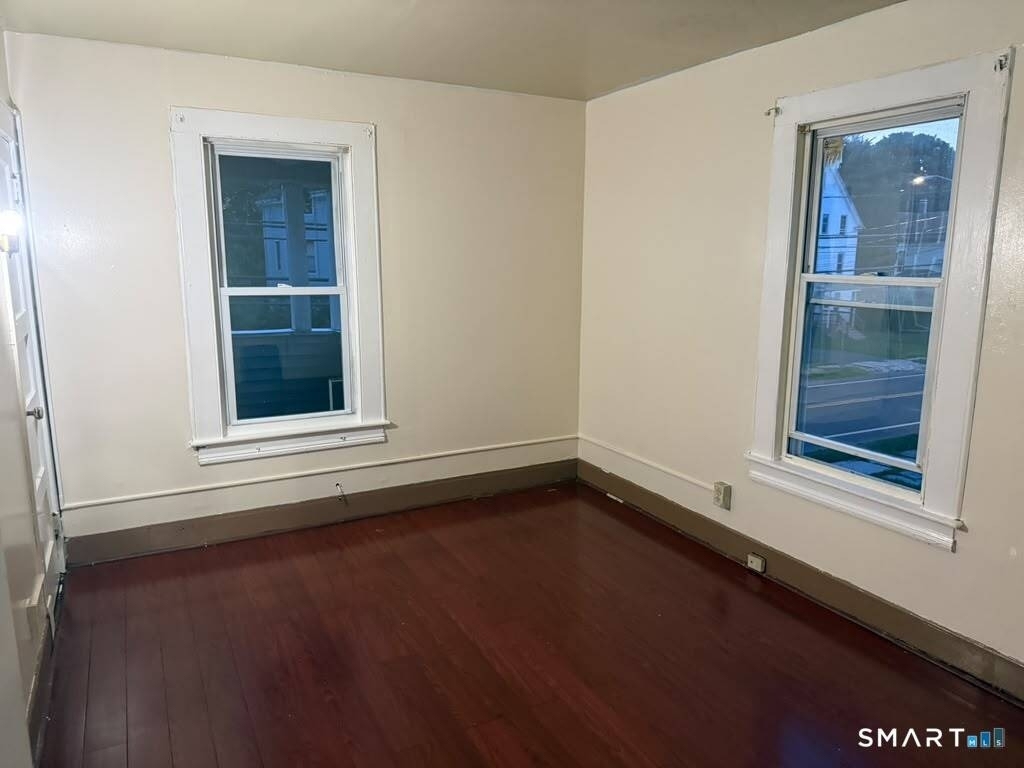 727 East Street - Photo 7