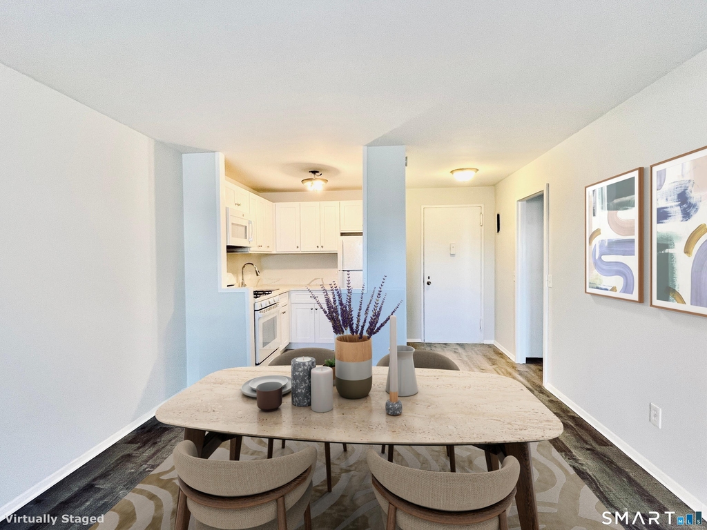 140 Grove Street - Photo 4
