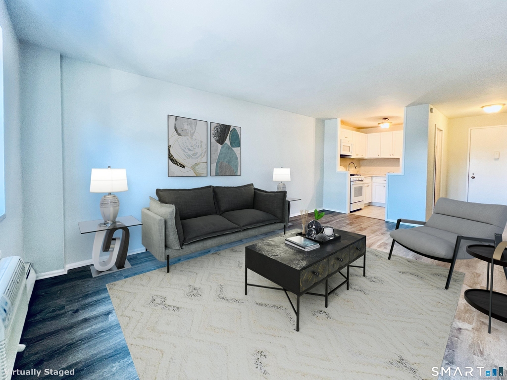 140 Grove Street - Photo 3