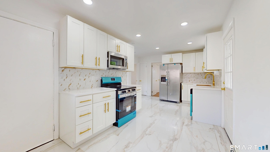 52 Glen Haven Road - Photo 3