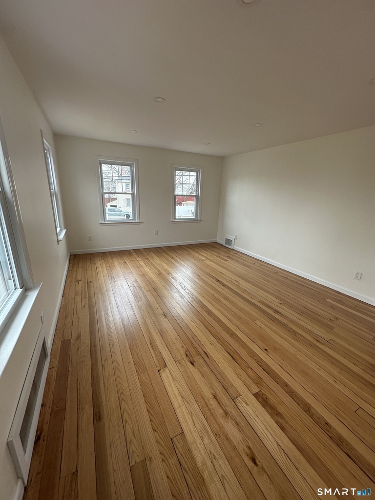 11 Colony Street - Photo 7