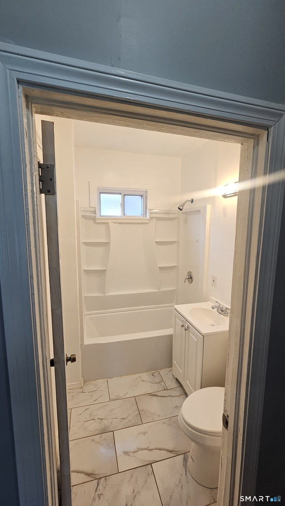 142-144 Adams Street - Photo 4