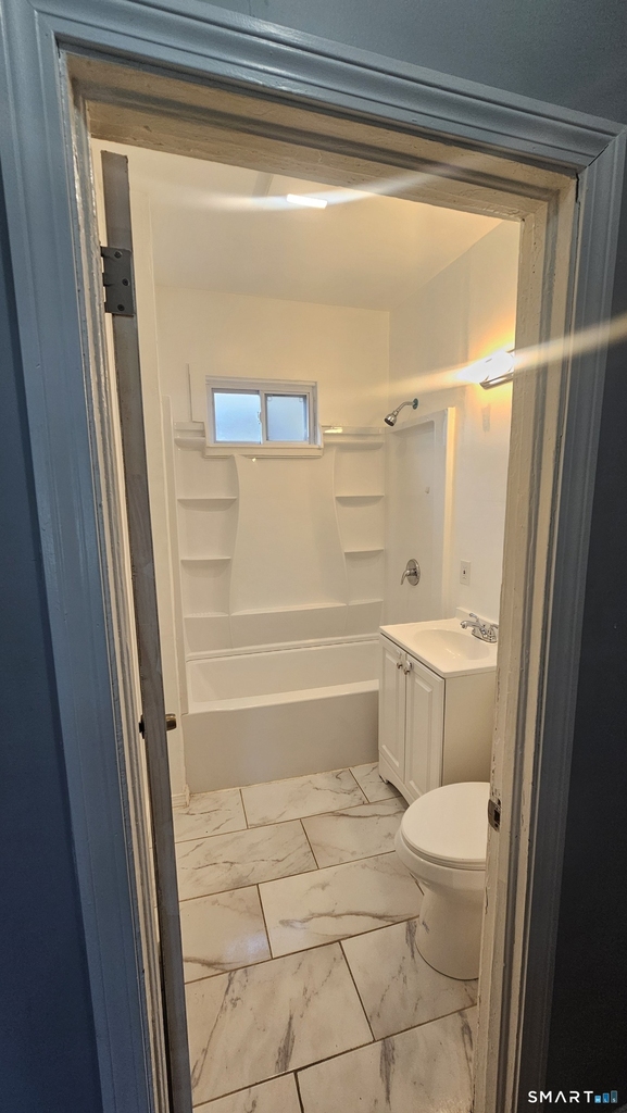 142-144 Adams Street - Photo 5