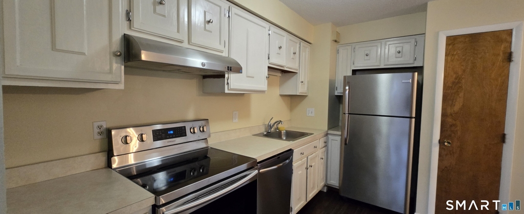 1300 Capitol Avenue - Photo 12