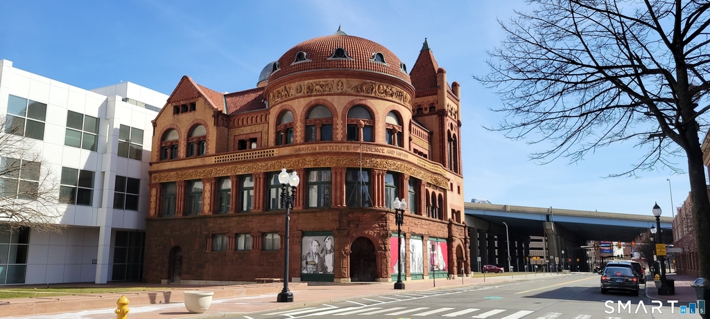 1300 Capitol Avenue - Photo 22