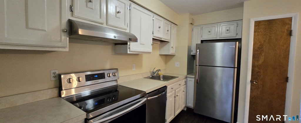 1300 Capitol Avenue - Photo 11