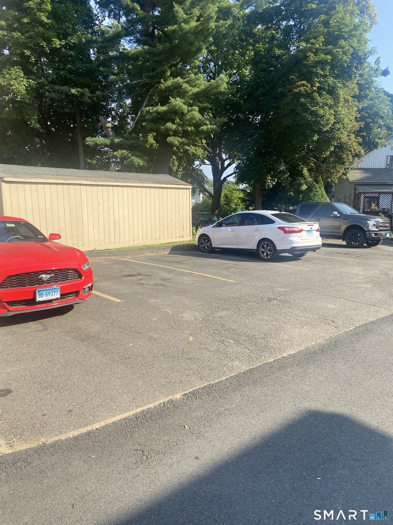 101 Poquonock Avenue - Photo 3