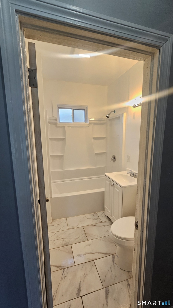 142-144 Adams Street - Photo 5