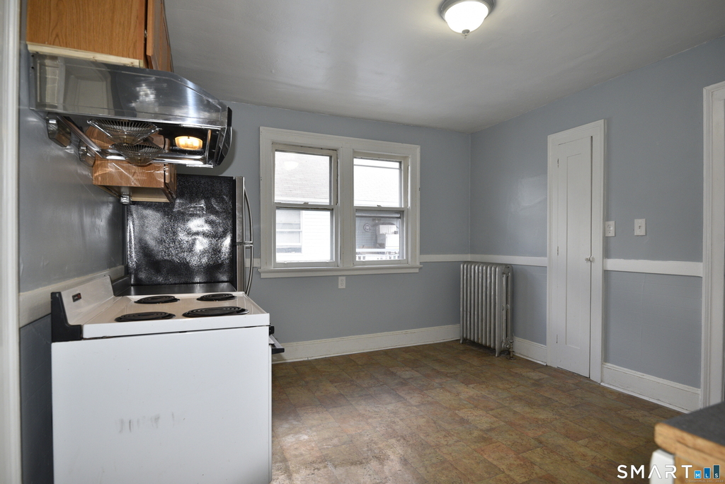 214 Quaker Lane - Photo 1