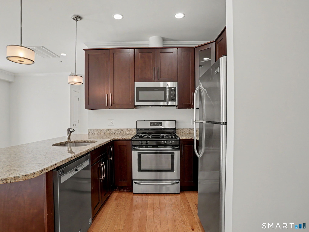 485 Summer Street - Photo 7
