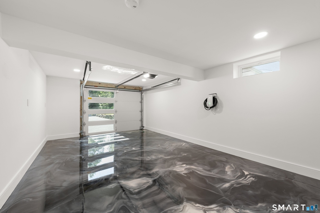 2 Drumlin Road - Photo 31