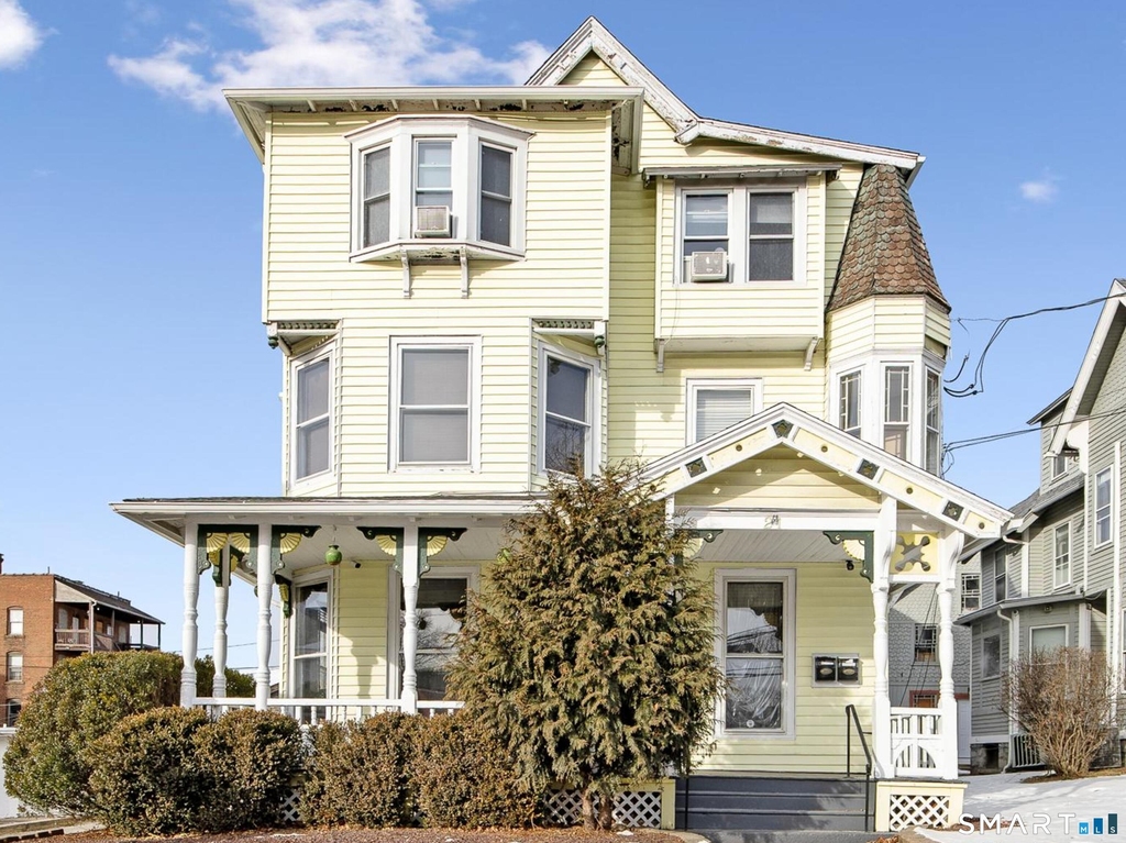 21 Holmes Avenue - Photo 0