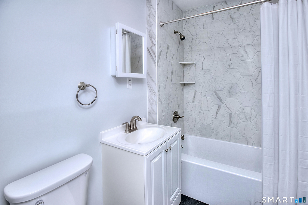 2029 Kings Highway - Photo 19