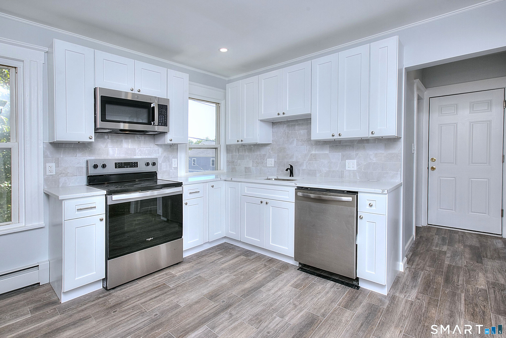 2029 Kings Highway - Photo 7