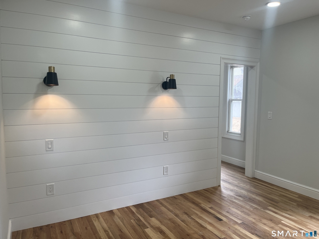 82 Howard Avenue - Photo 5