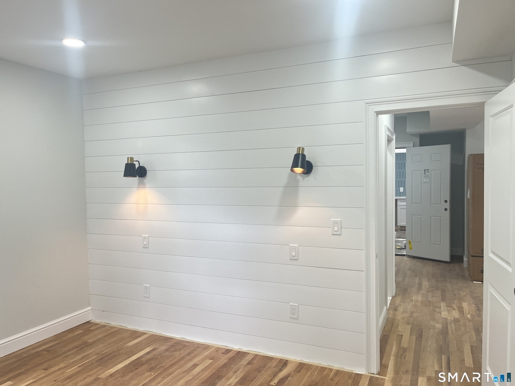82 Howard Avenue - Photo 6