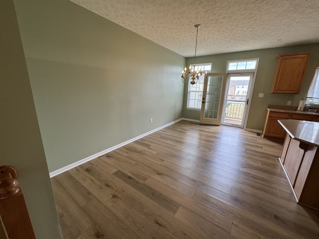 302 Fairgate Drive - Photo 6