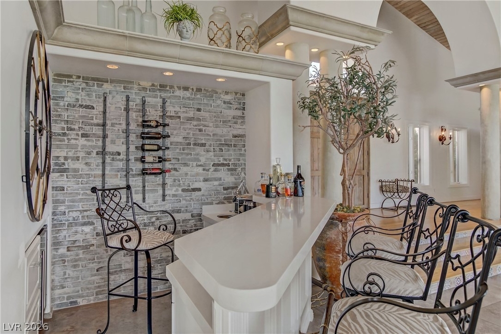 8628 Scarsdale Drive - Photo 12