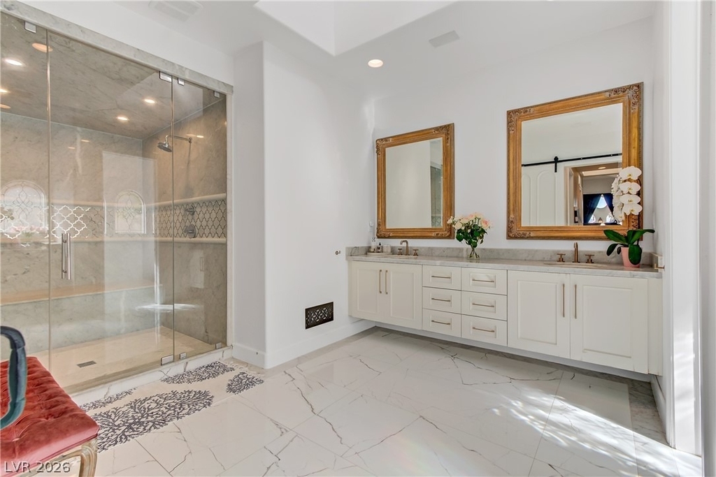 8628 Scarsdale Drive - Photo 23