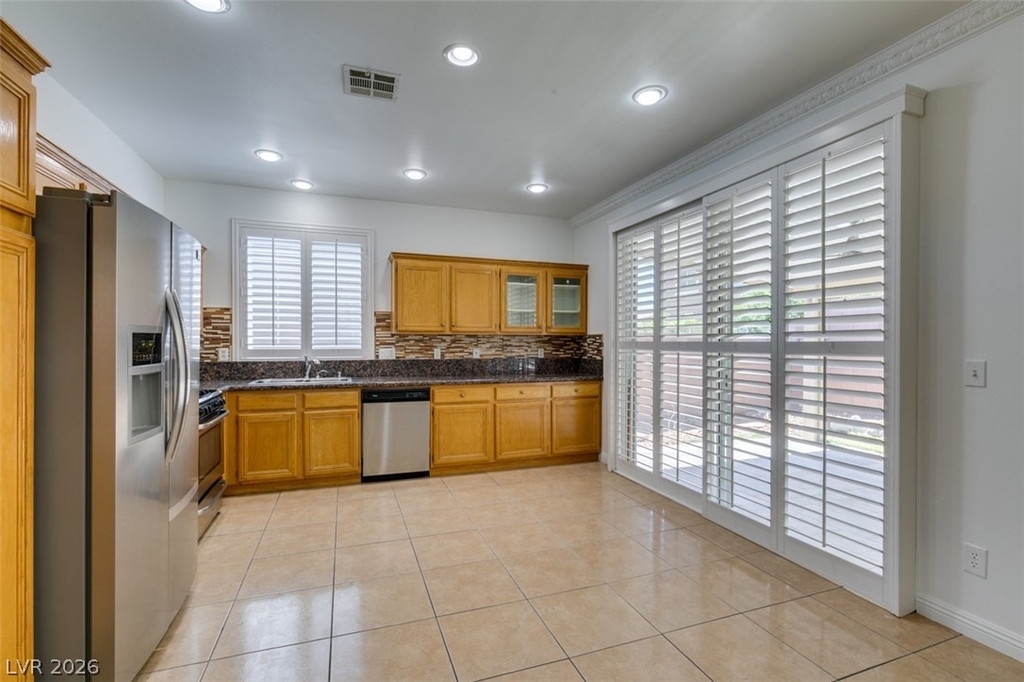 10513 Shanna Trellis Avenue - Photo 18