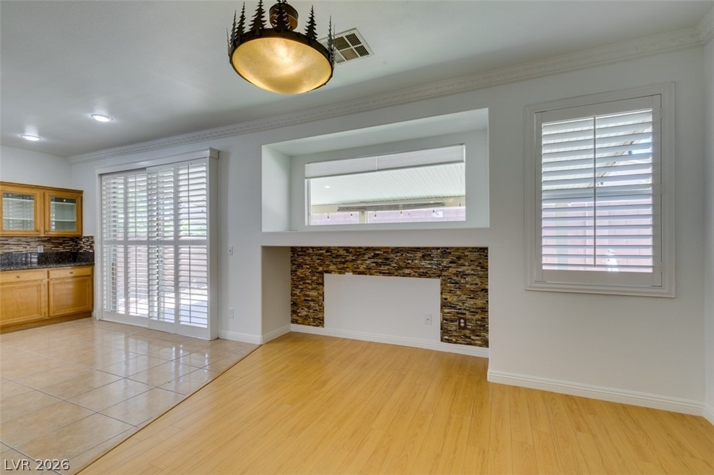 10513 Shanna Trellis Avenue - Photo 9
