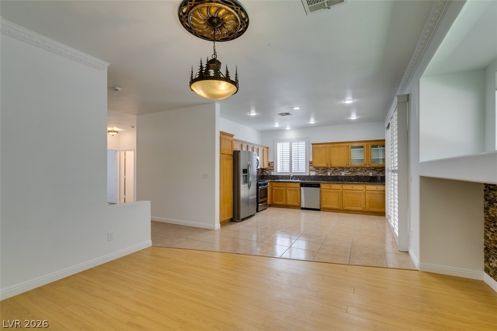 10513 Shanna Trellis Avenue - Photo 15