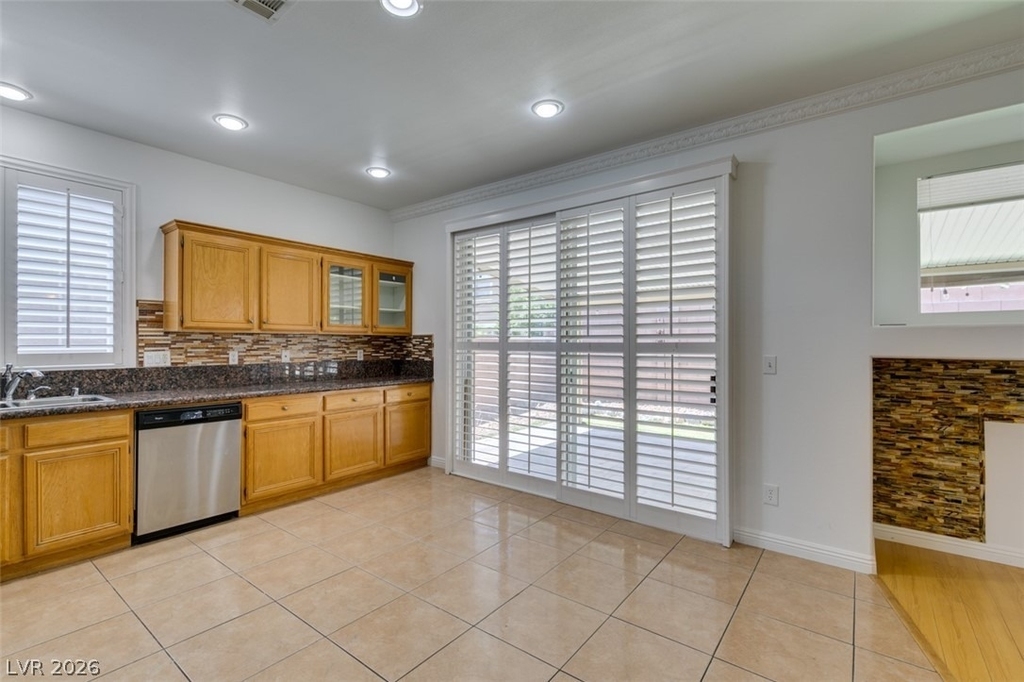 10513 Shanna Trellis Avenue - Photo 17