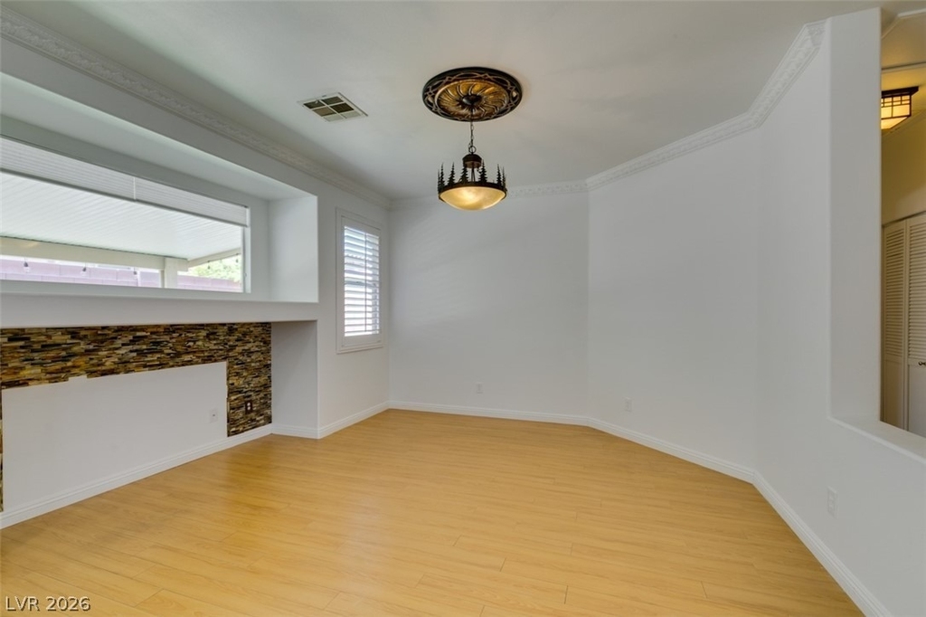 10513 Shanna Trellis Avenue - Photo 7