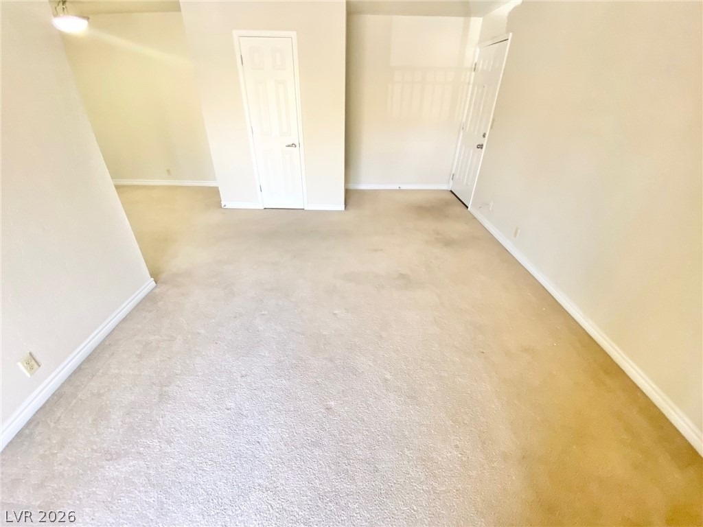 5081 River Glen Drive - Photo 2