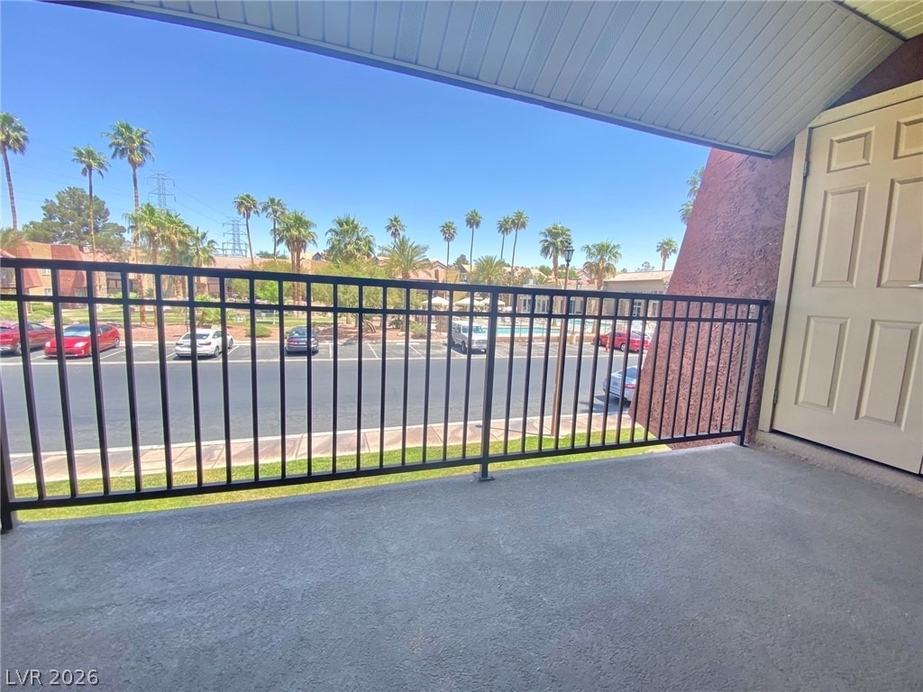 5081 River Glen Drive - Photo 12