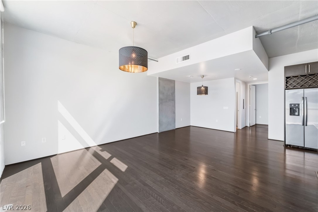 353 E Bonneville Avenue - Photo 12