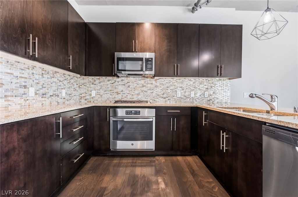 353 E Bonneville Avenue - Photo 18