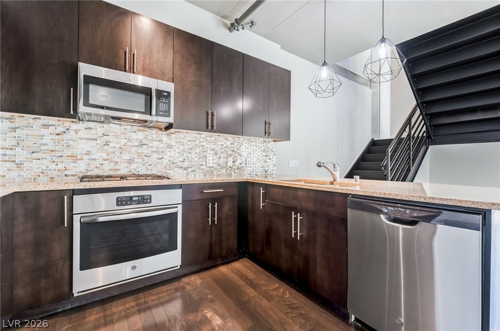 353 E Bonneville Avenue - Photo 19
