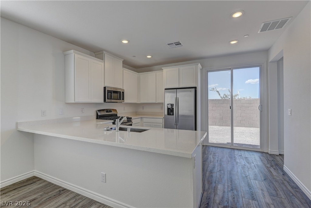222 Palisade Falls Avenue - Photo 5