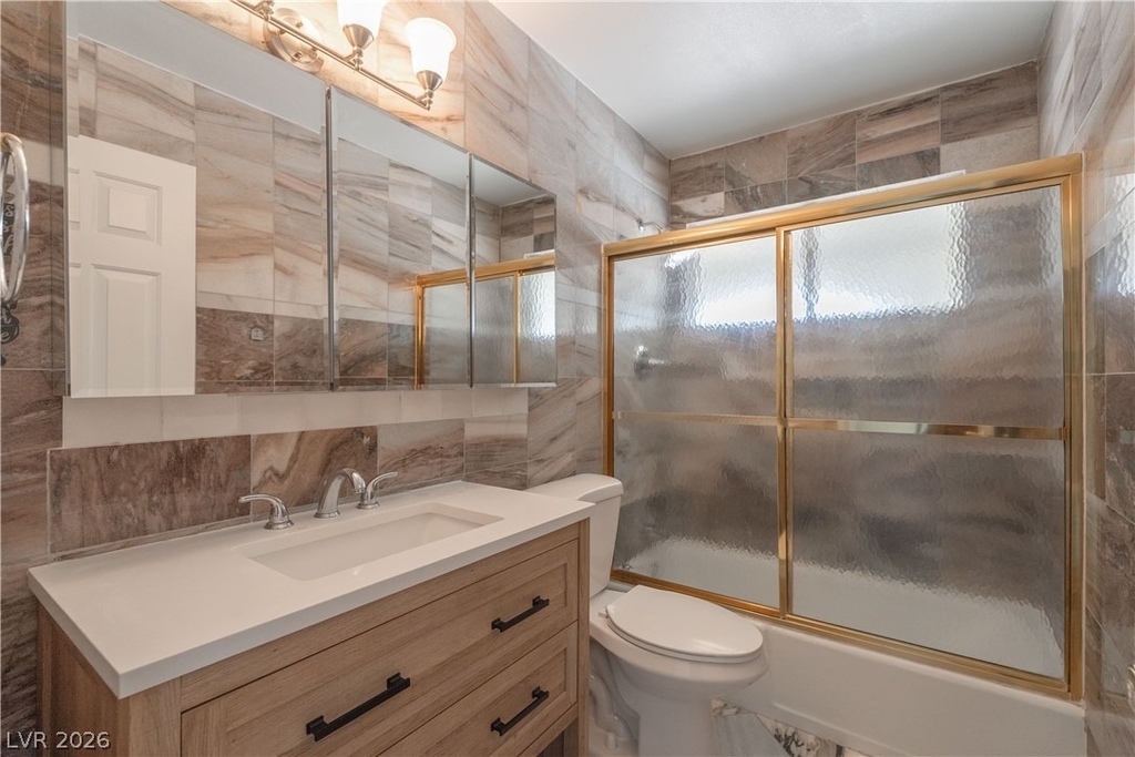 2298 Golden Arrow Drive - Photo 17