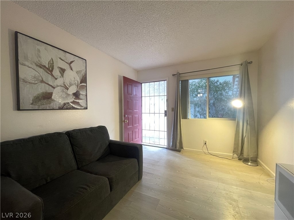 1361 E University Avenue - Photo 13