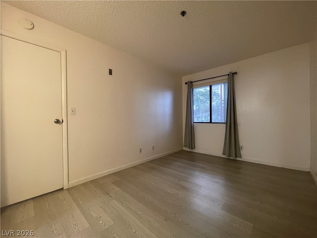 1361 E University Avenue - Photo 17