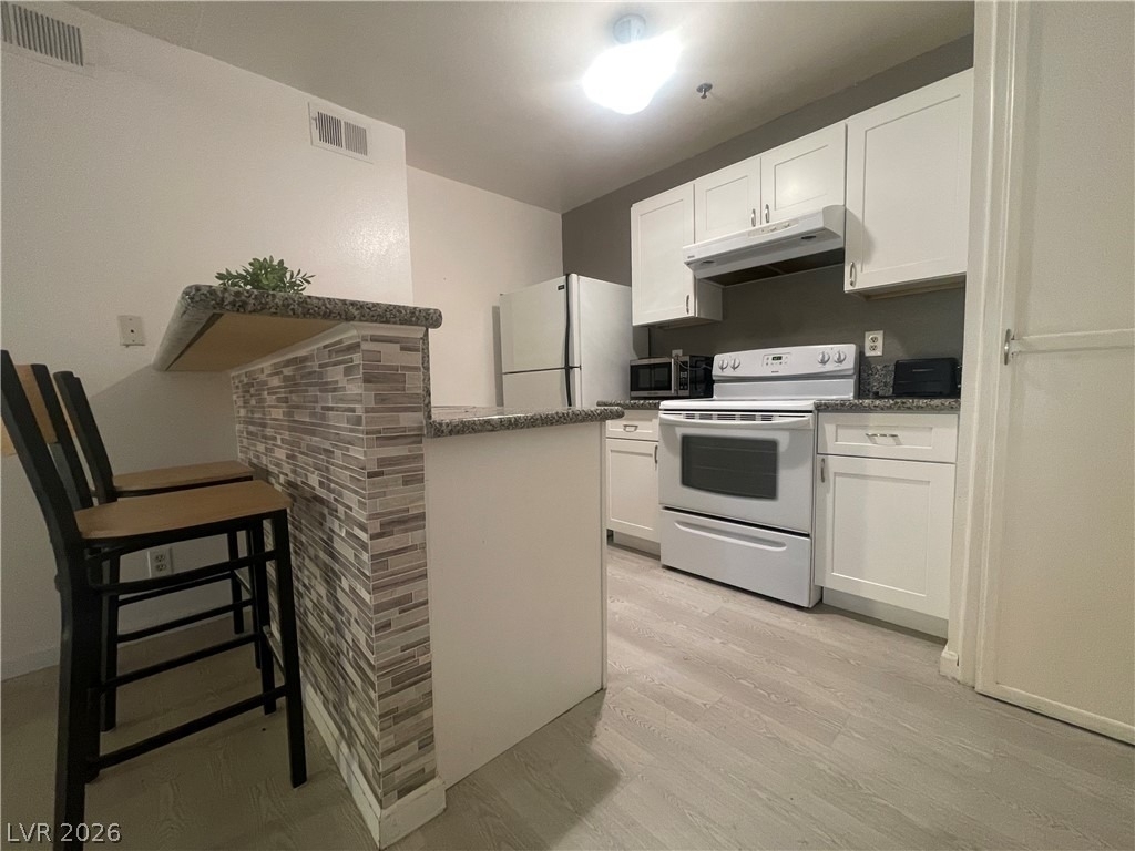 1361 E University Avenue - Photo 4