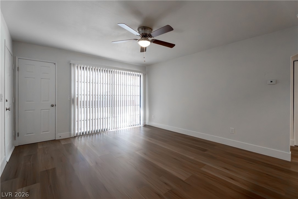 5158 S Jones Boulevard - Photo 20
