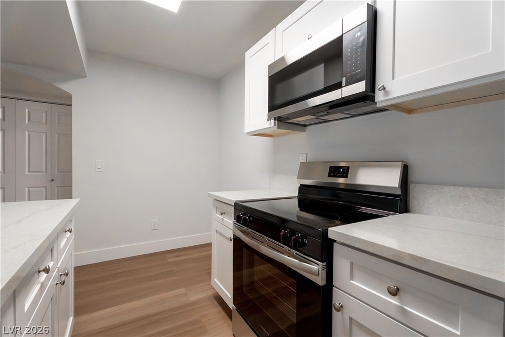 5158 S Jones Boulevard - Photo 13