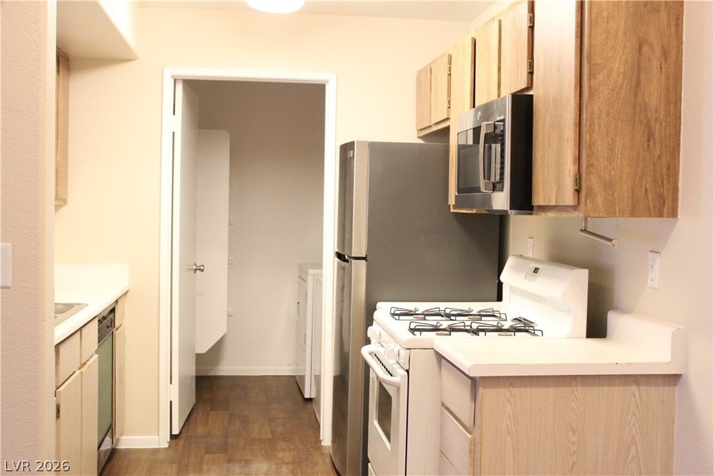 7885 W Flamingo Road - Photo 5