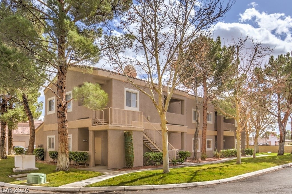 5250 S Rainbow Boulevard - Photo 9