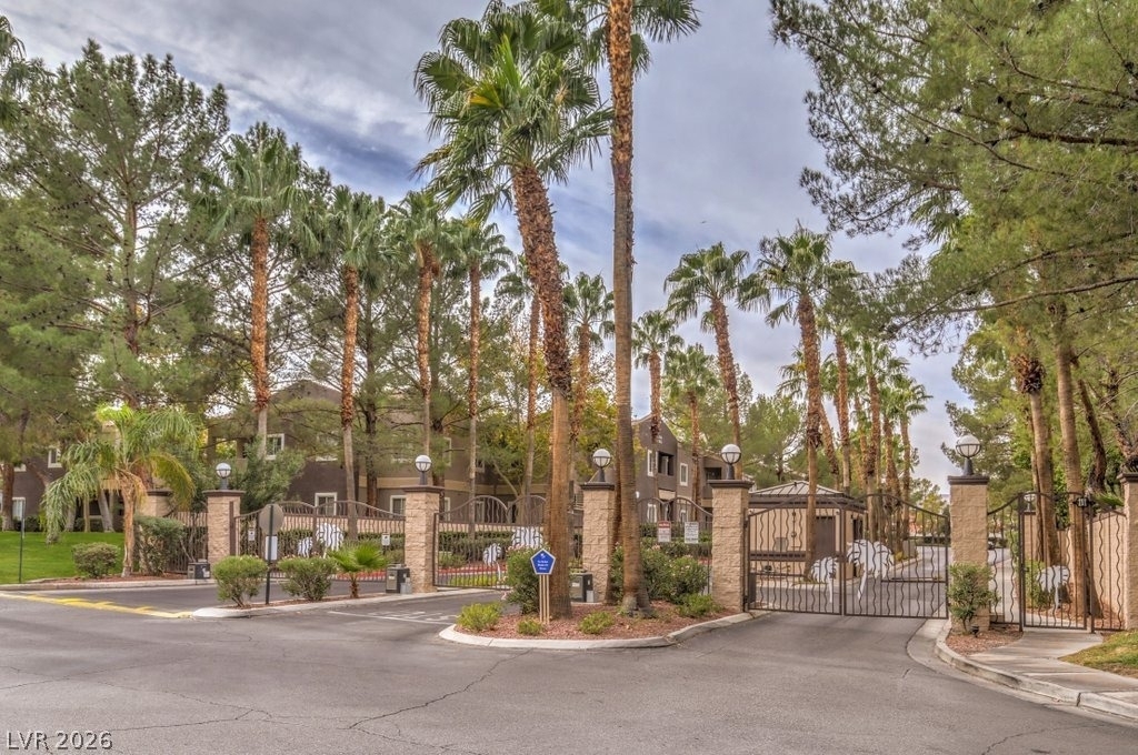 5250 S Rainbow Boulevard - Photo 0