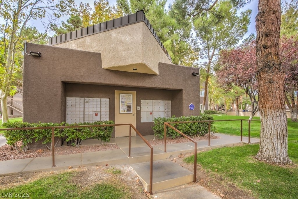 5250 S Rainbow Boulevard - Photo 6