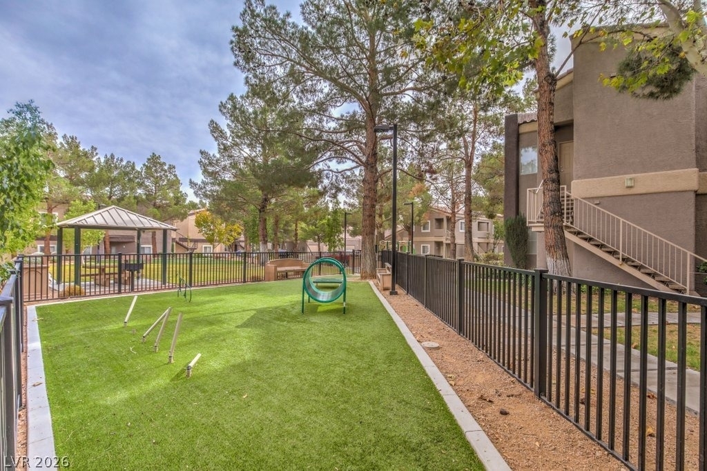 5250 S Rainbow Boulevard - Photo 2