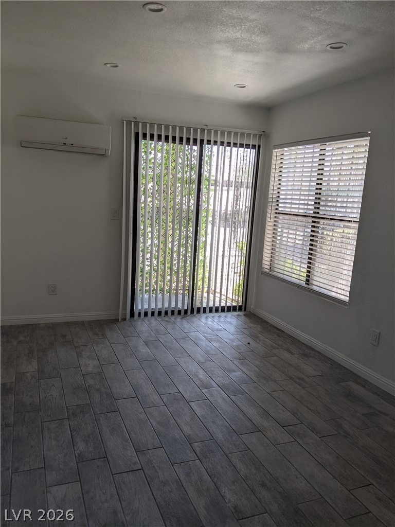 500 Elm Drive - Photo 3