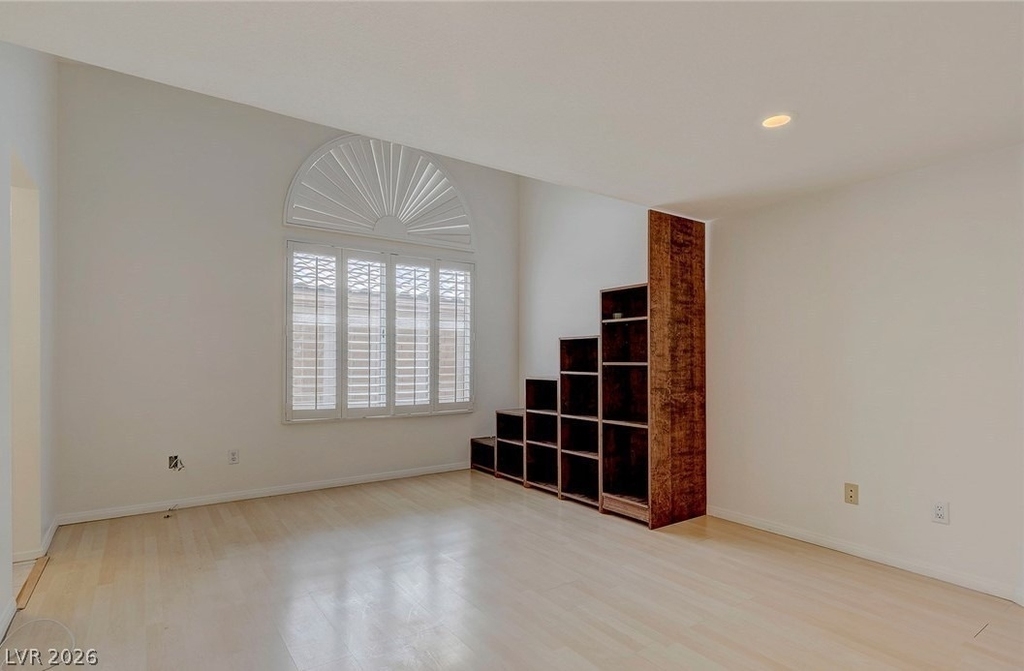 7225 Scenic Hills Drive - Photo 16