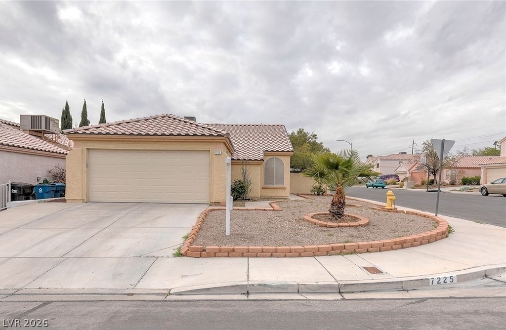 7225 Scenic Hills Drive - Photo 1